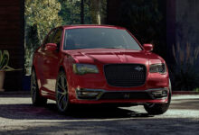 کرایسلر 300 2023 سدان لوکس آمریکایی