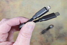 Nomad ChargeKey یک کلید هوشمند با قابلیت شارژ